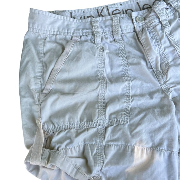 Calvin Klein Jeans Cargo Shorts Size 10 - Picture 3 of 6